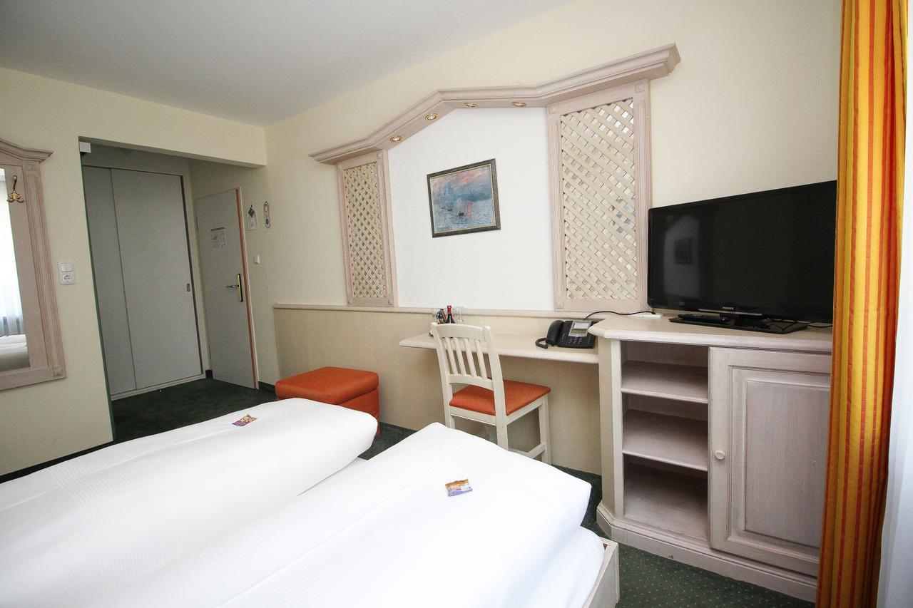 Hotel Leopold München Ngoại thất bức ảnh