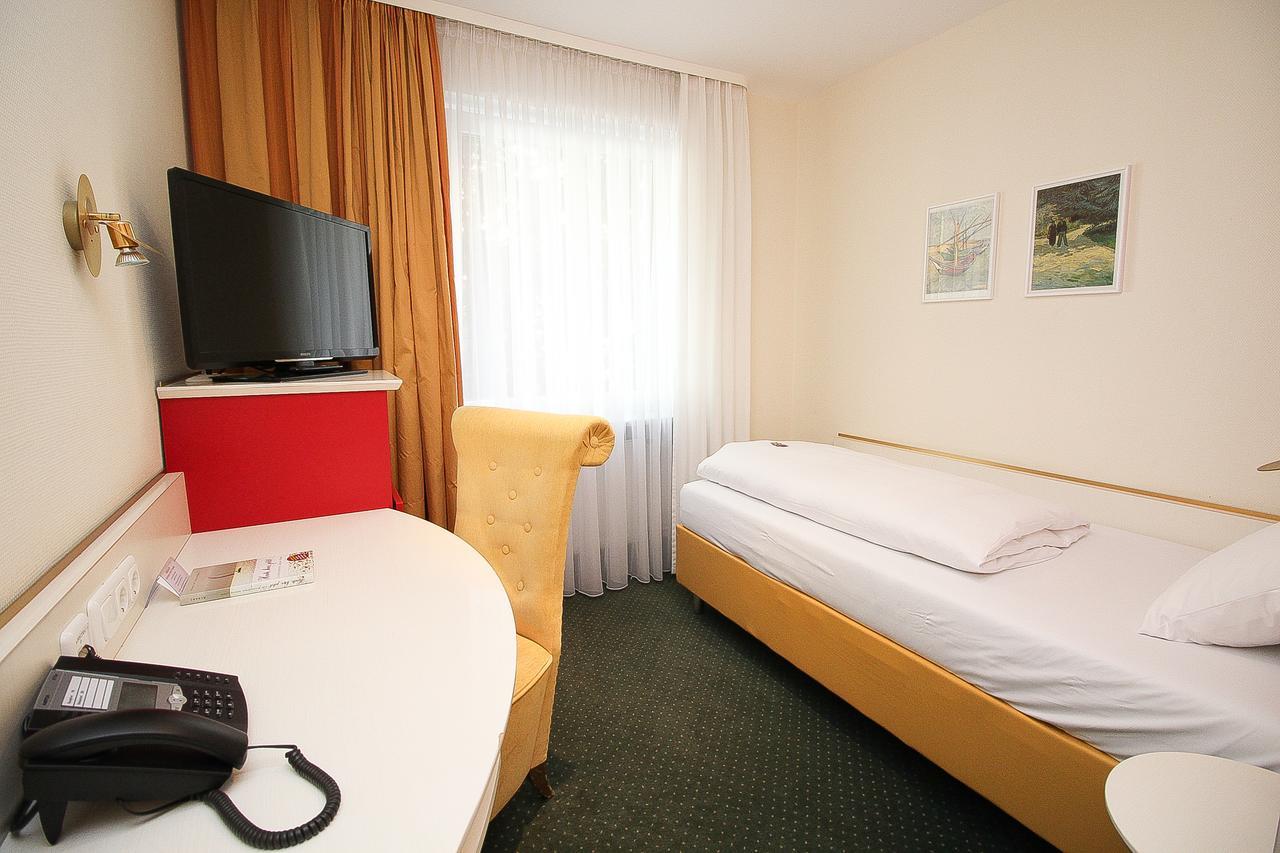 Hotel Leopold München Ngoại thất bức ảnh