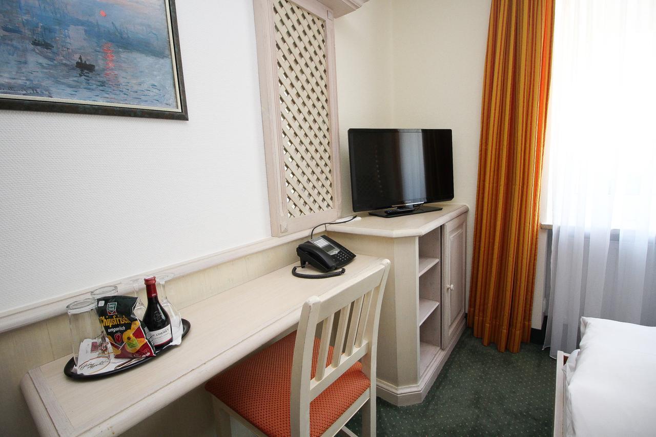Hotel Leopold München Ngoại thất bức ảnh