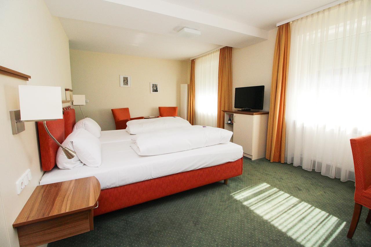Hotel Leopold München Ngoại thất bức ảnh