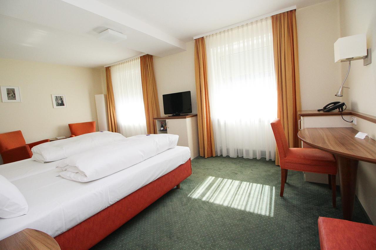 Hotel Leopold München Ngoại thất bức ảnh